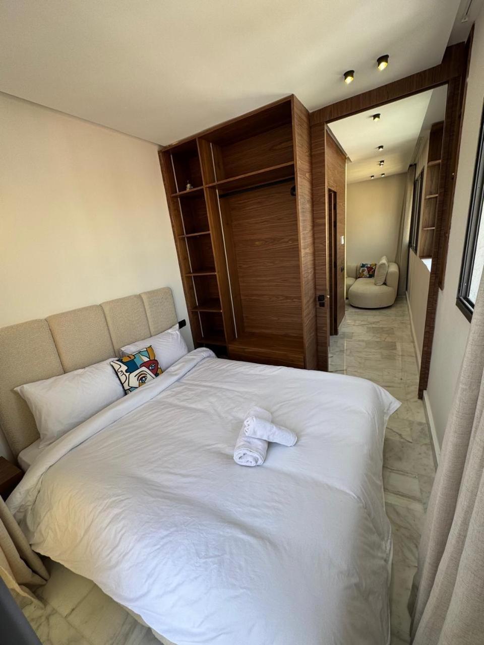 Moderne Idealement Situe A Maarif Apartamento Casablanca