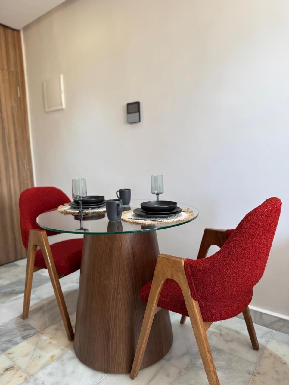 Moderne Idealement Situe A Maarif Apartamento