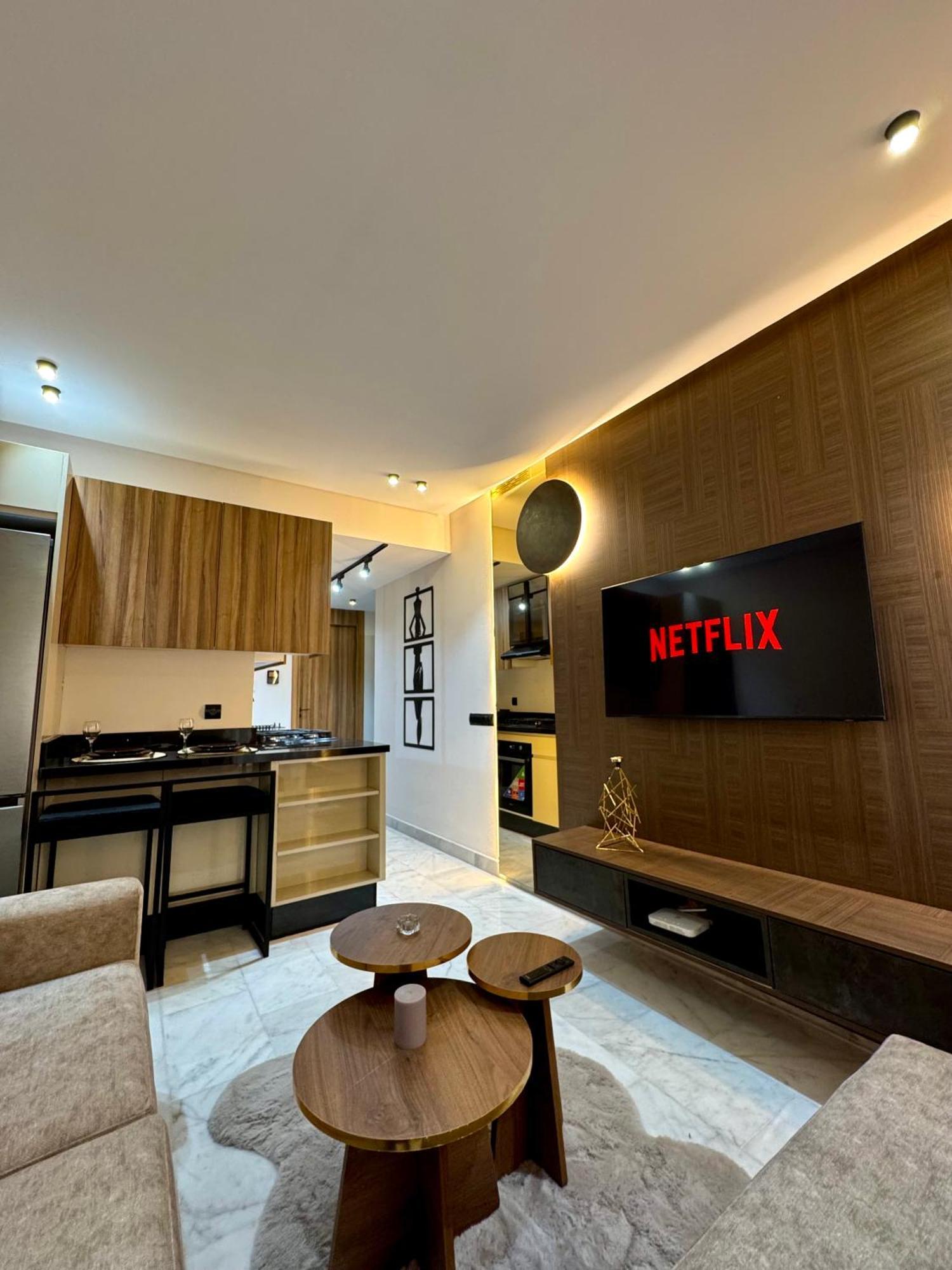 Moderne Idealement Situe A Maarif Apartamento